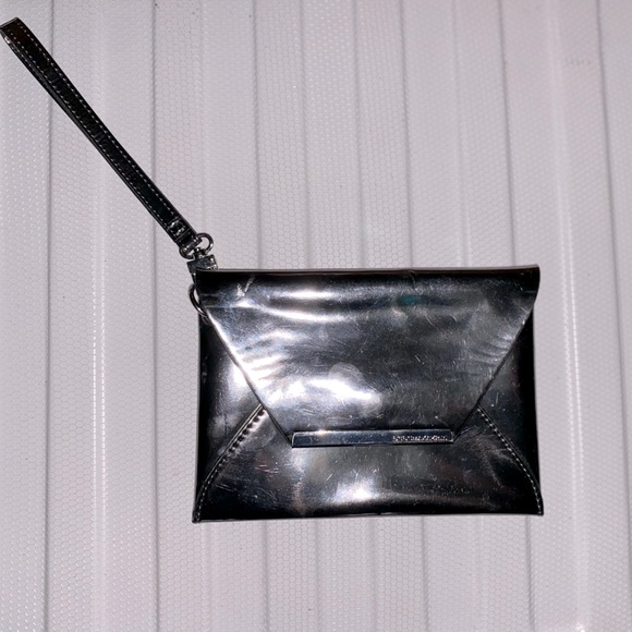 BCBGMaxAzria Handbags - SOLD! BCBGMAXAZRIA wristlet